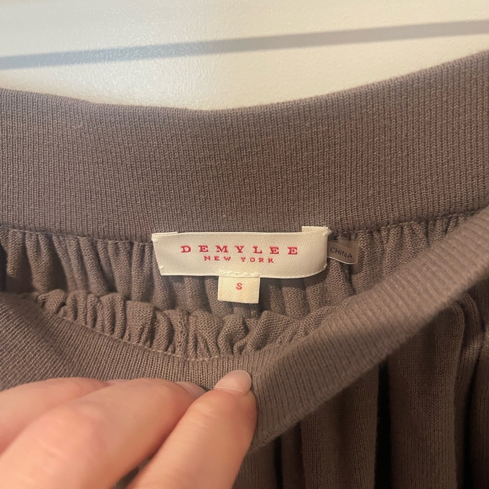 Demylee A-Line Skirt in Dark Taupe - Picture 4 of 5